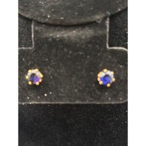 VTG Sapphire Blue Stud Earrings GoldTone SixProng SettingRoyal Blue Crystal Look